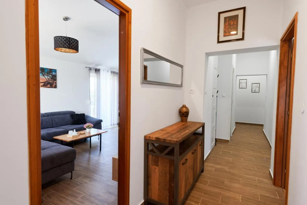 Apartment Ljubica Ljubac  Ljubac (Zadar)