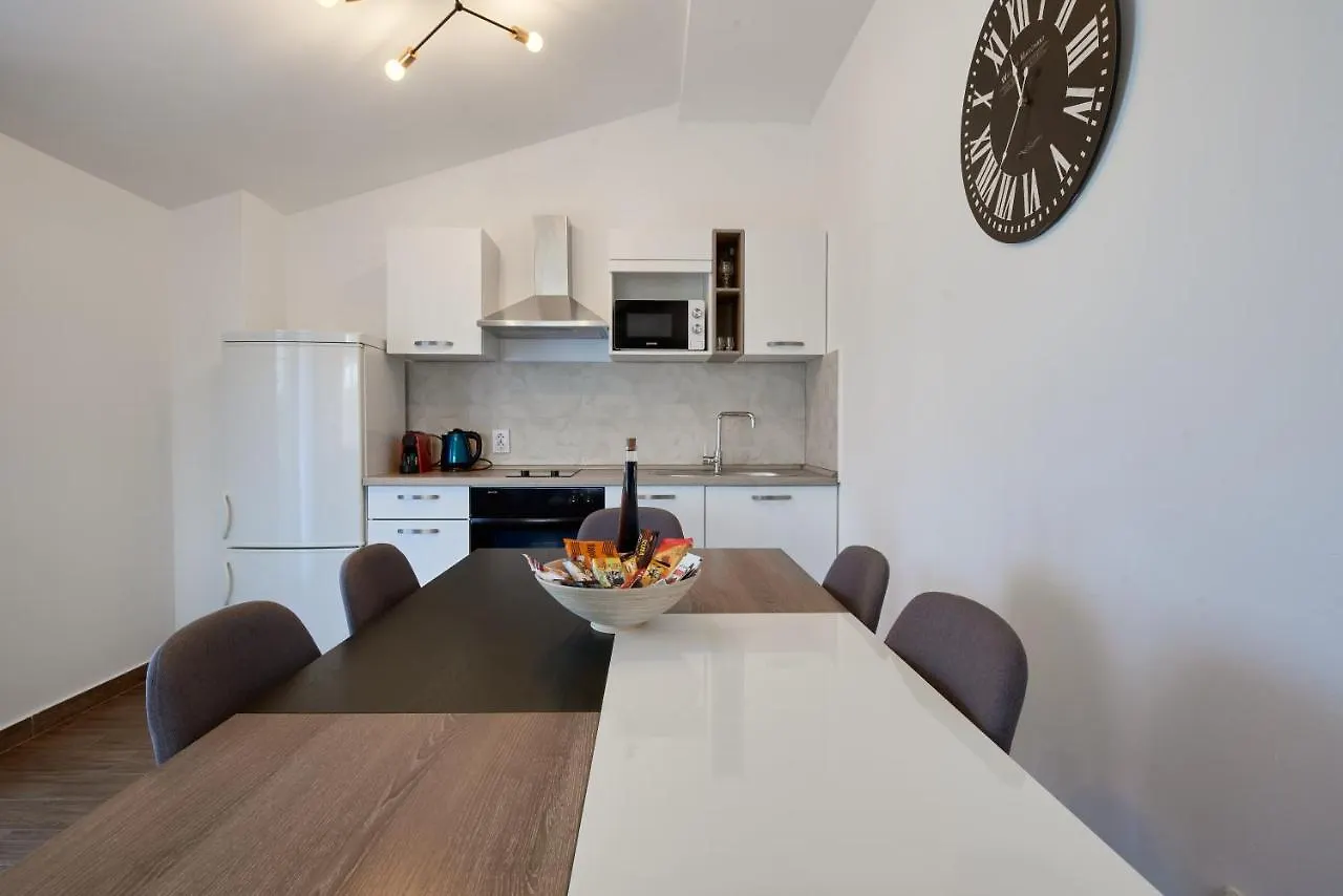 Apartment Ljubica Ljubac