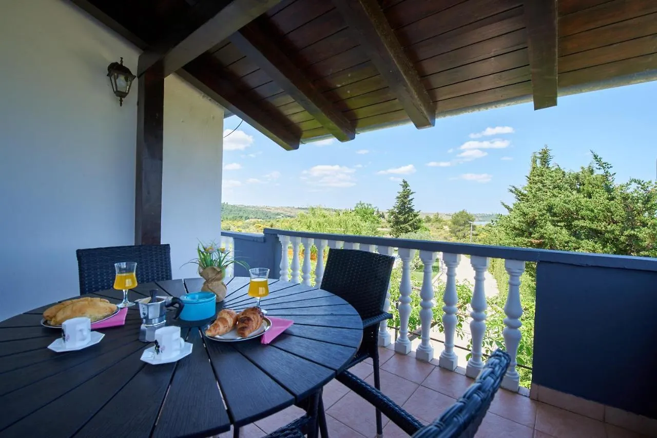 Apartment Ljubica Ljubac  Ljubac (Zadar)